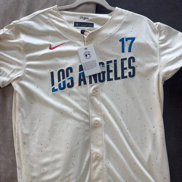 Nike Cream Dodgers Jersey with Multicolor Speckles - Picture 2 of 4